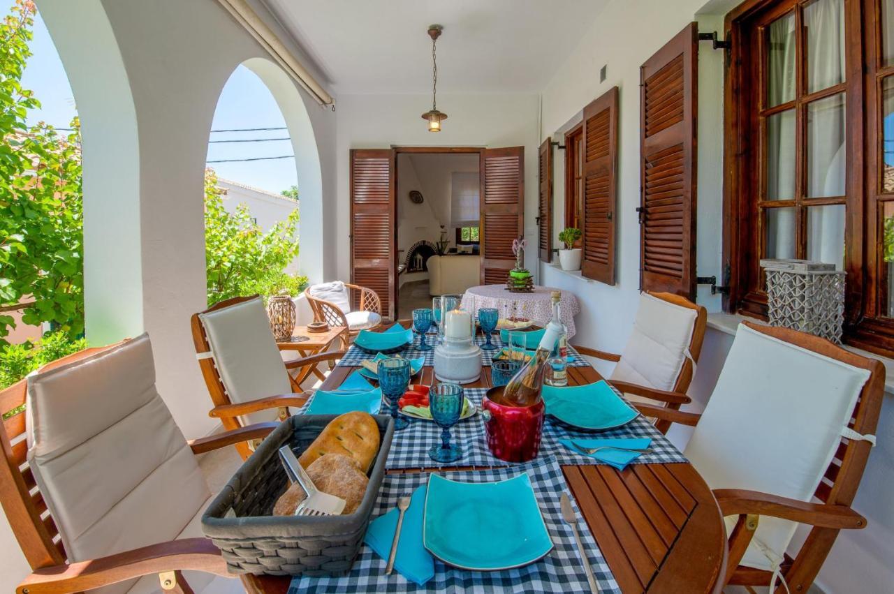 Villa Eleni Paxos ไกออส ภายนอก รูปภาพ