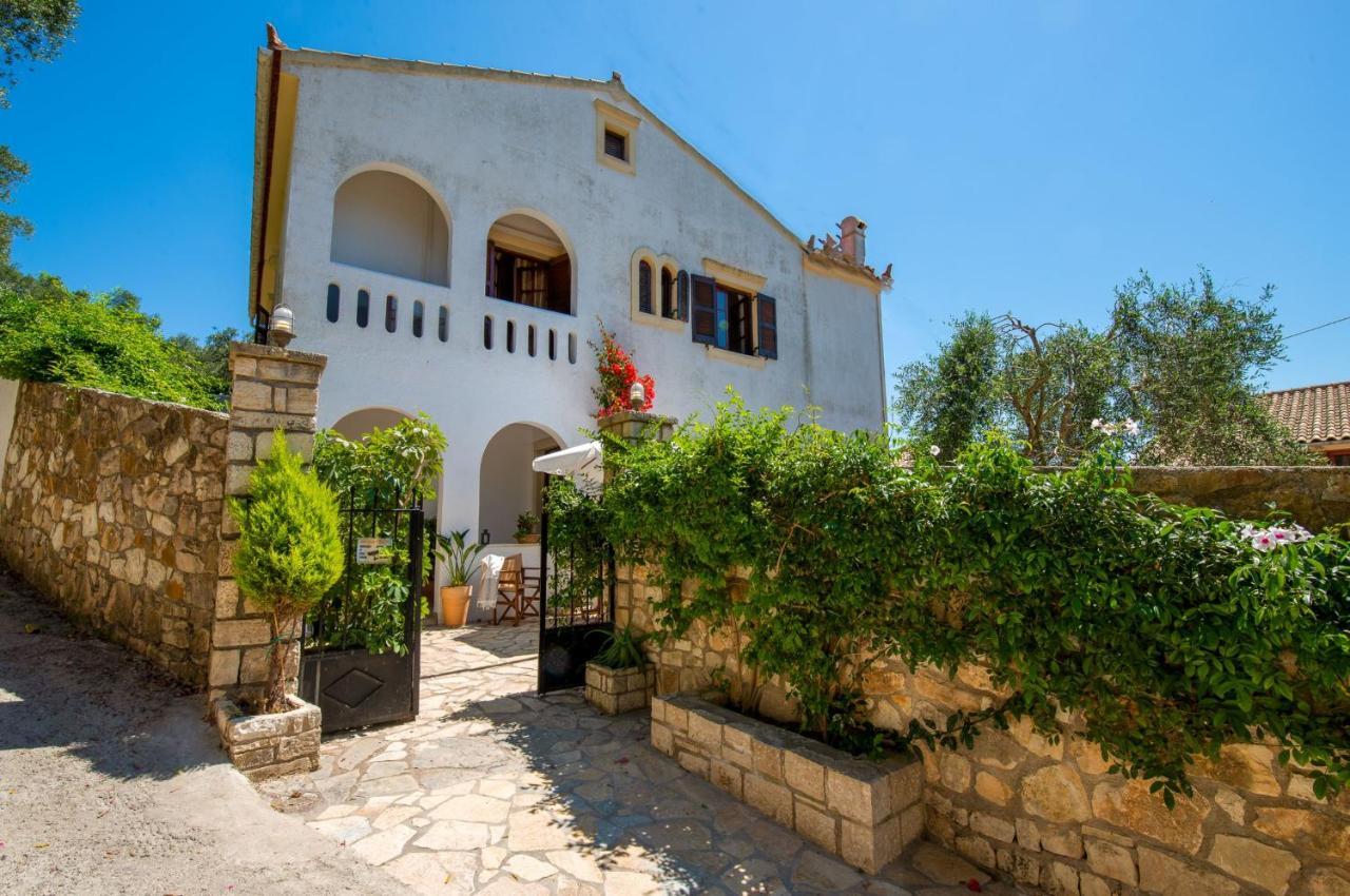 Villa Eleni Paxos ไกออส ภายนอก รูปภาพ